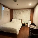 Gooreumseong Motel